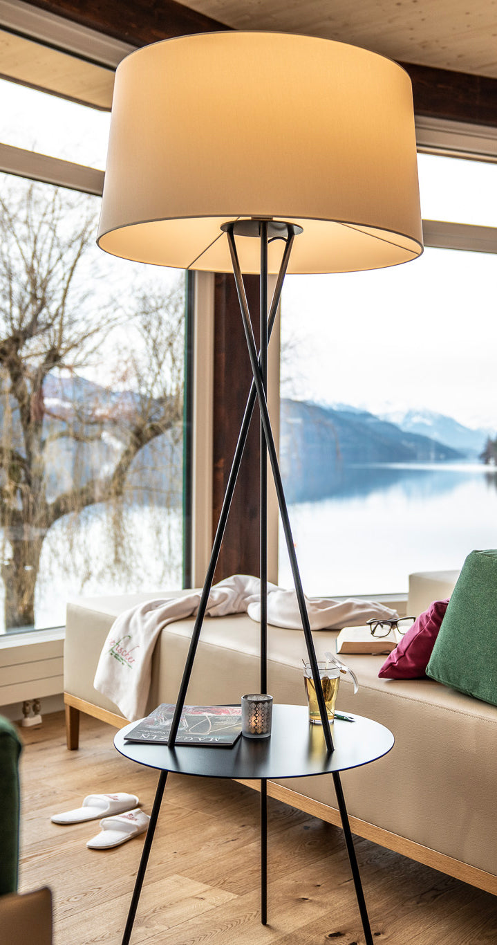 10139 Stehlampe Tre Light